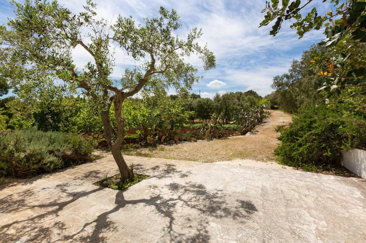 Villa Trullo Il Karrubo Ostuni Exterior foto